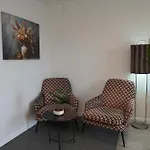 Otel Robust