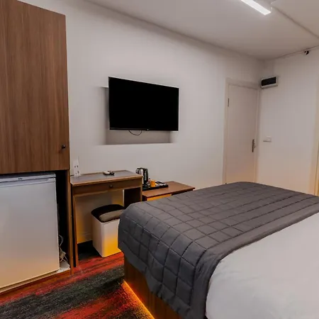 Hotell Robust *