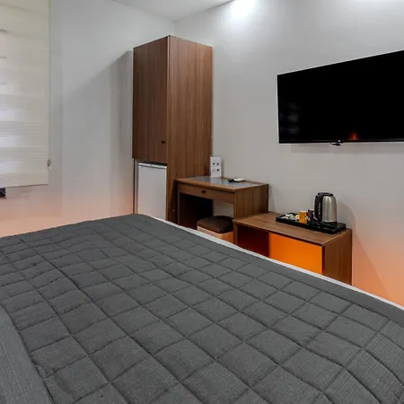 Robust * Стамбул